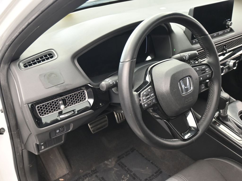 Used 2023 Honda Civic Sport image 14