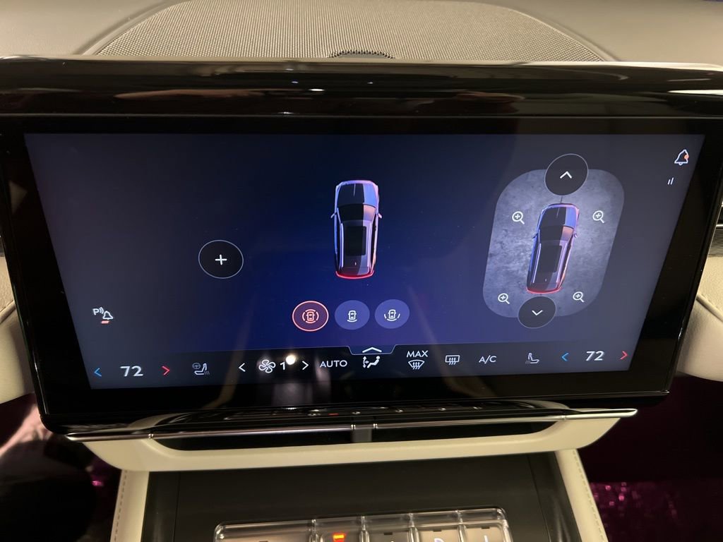 Used 2026 Lincoln Nautilus Premier w/ Equipment Group 102A image 14