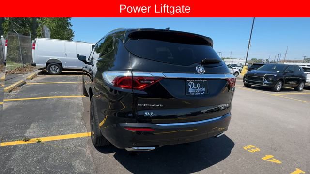 Used 2024 Buick Enclave Essence w/ Experience Buick Package FWD image 7