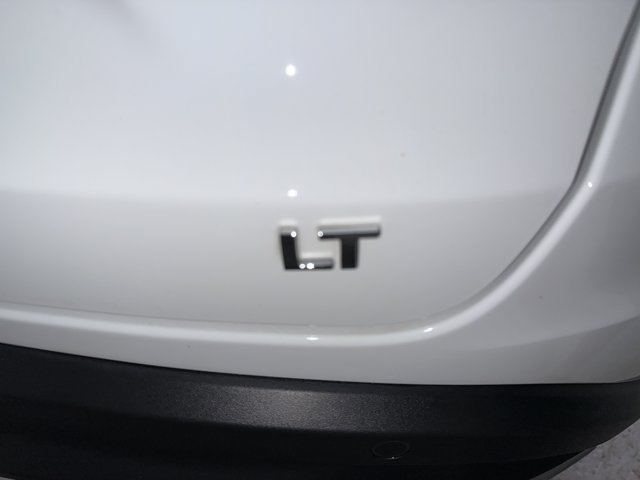 Used 2025 Chevrolet Trax LT w/ Driver Confidence Package FWD image 31