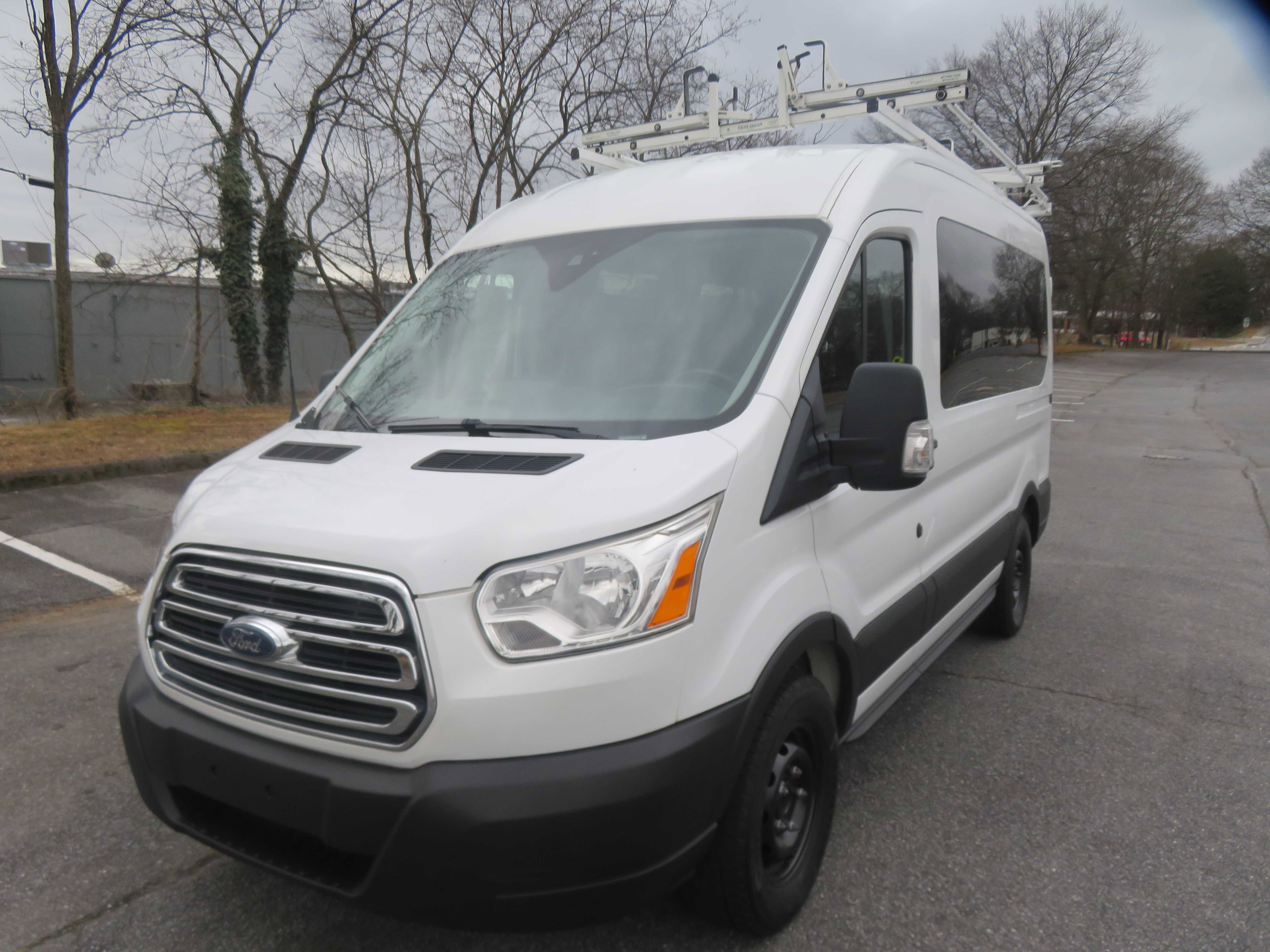 Used 2019 Ford Transit 150 XLT image 80