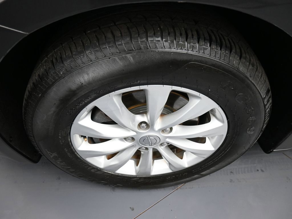 Used 2017 Chrysler Pacifica Touring-L image 14