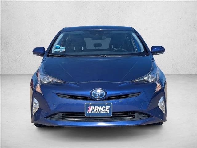 Used 2017 Toyota Prius Three Touring video 2