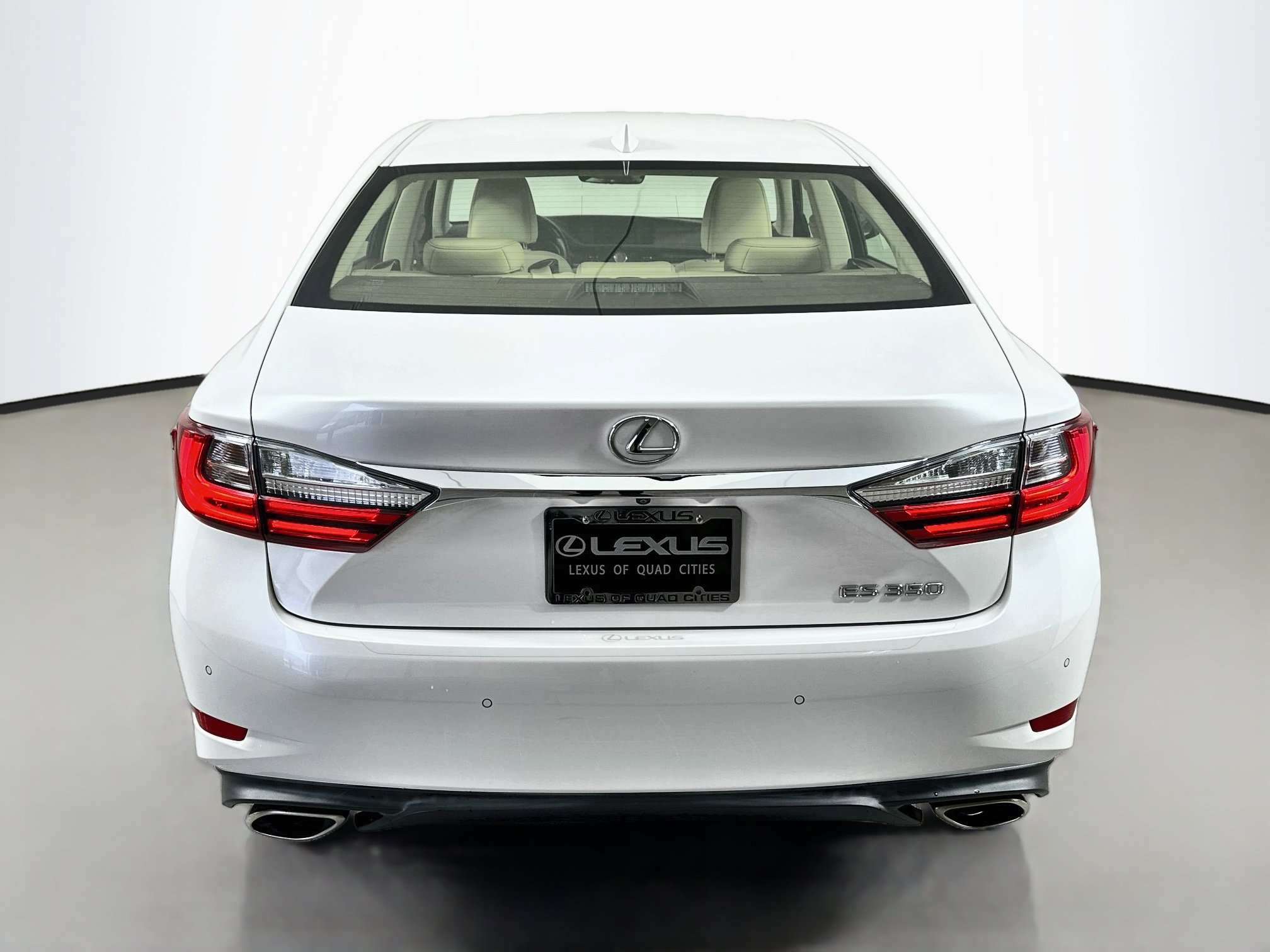 Used 2017 Lexus ES 350 w/ Luxury Package FWD image 6