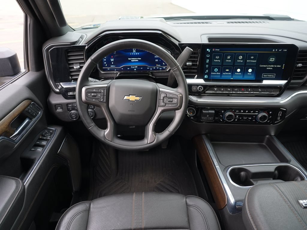 Certified 2024 Chevrolet Silverado 3500 High Country w/ High Country Premium Package AWD/4WD image 21