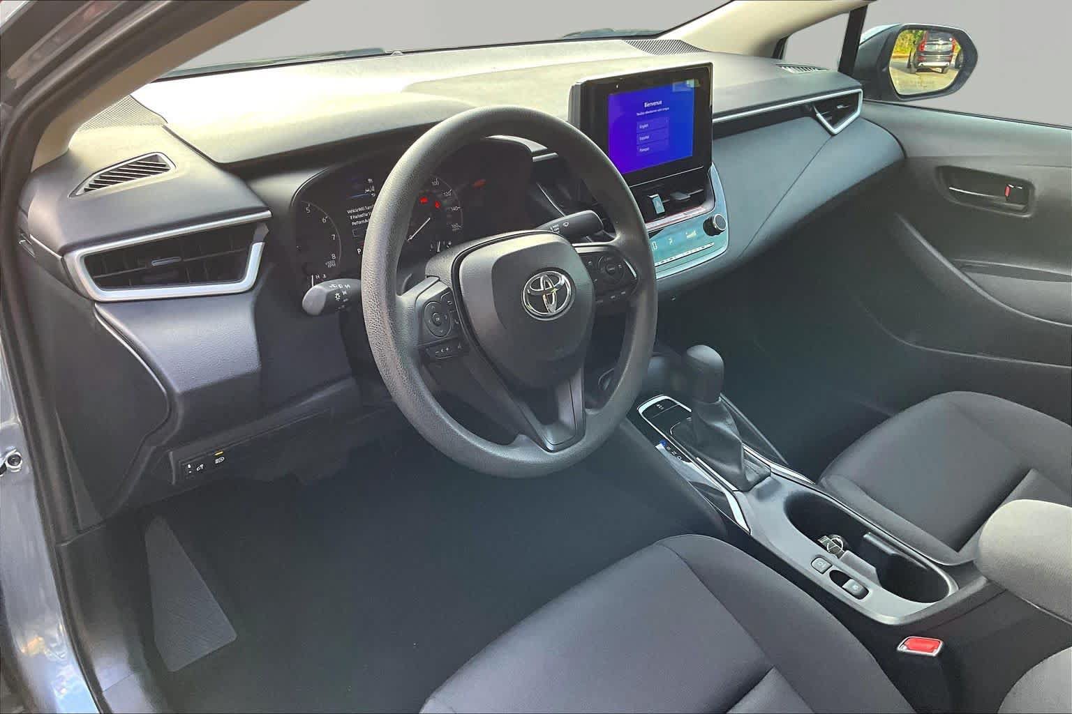 Certified 2025 Toyota Corolla LE w/ Convenience Package FWD image 18