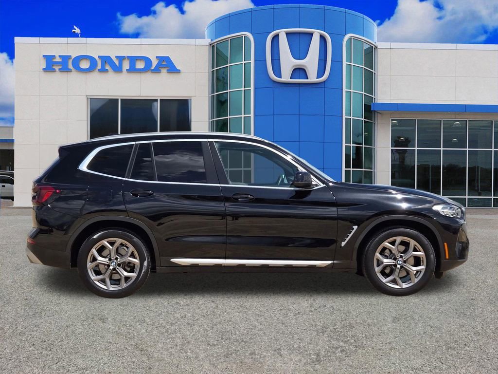 Used 2022 BMW X3 sDrive30i w/ Convenience Package image 2
