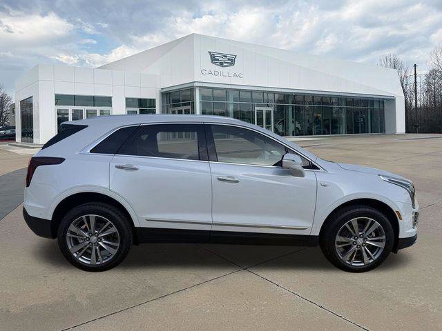 New 2026 Cadillac XT5 Premium Luxury w/ LPO, Floor Liner Package image 2