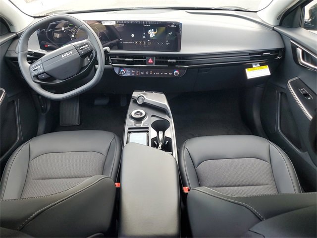 New 2025 Kia EV6 Light w/ Light LR Technology Package image 13