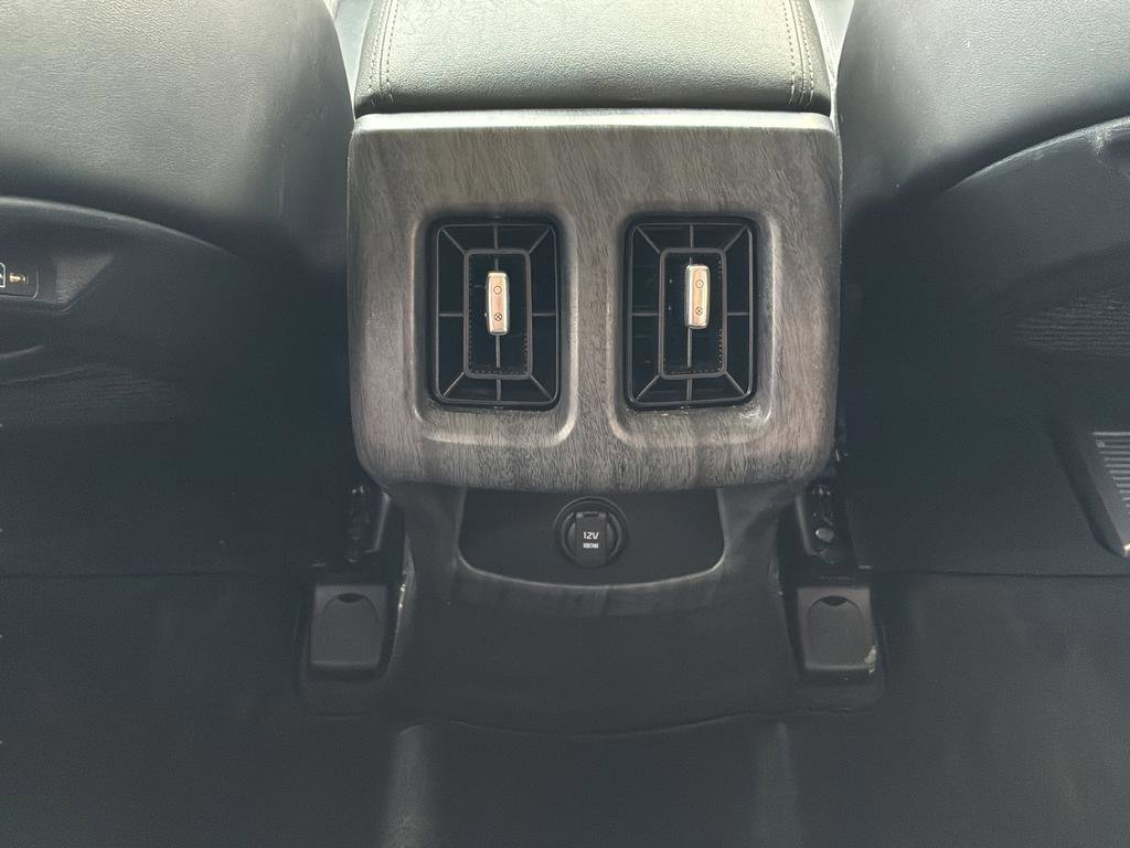 Used 2024 Kia Sorento X-Line EX image 17