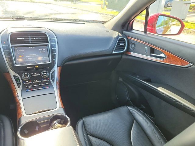 Certified 2019 Lincoln Nautilus Reserve image 22