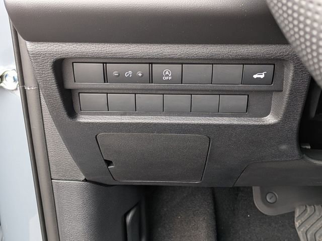 New 2026 Mitsubishi Outlander SE image 16