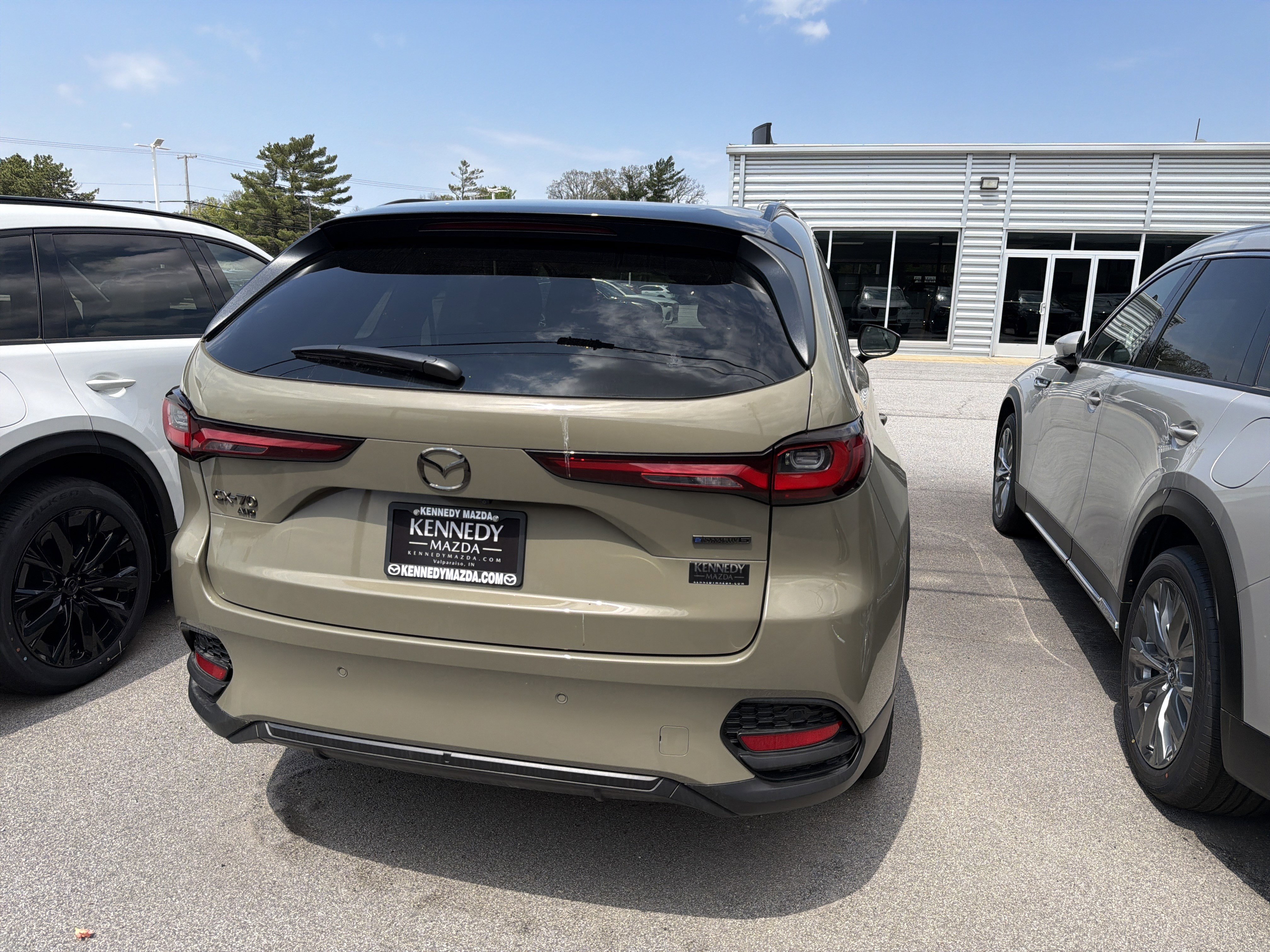 New 2026 MAZDA CX-70 3.3 Turbo w/ Preferred Package AWD/4WD image 9