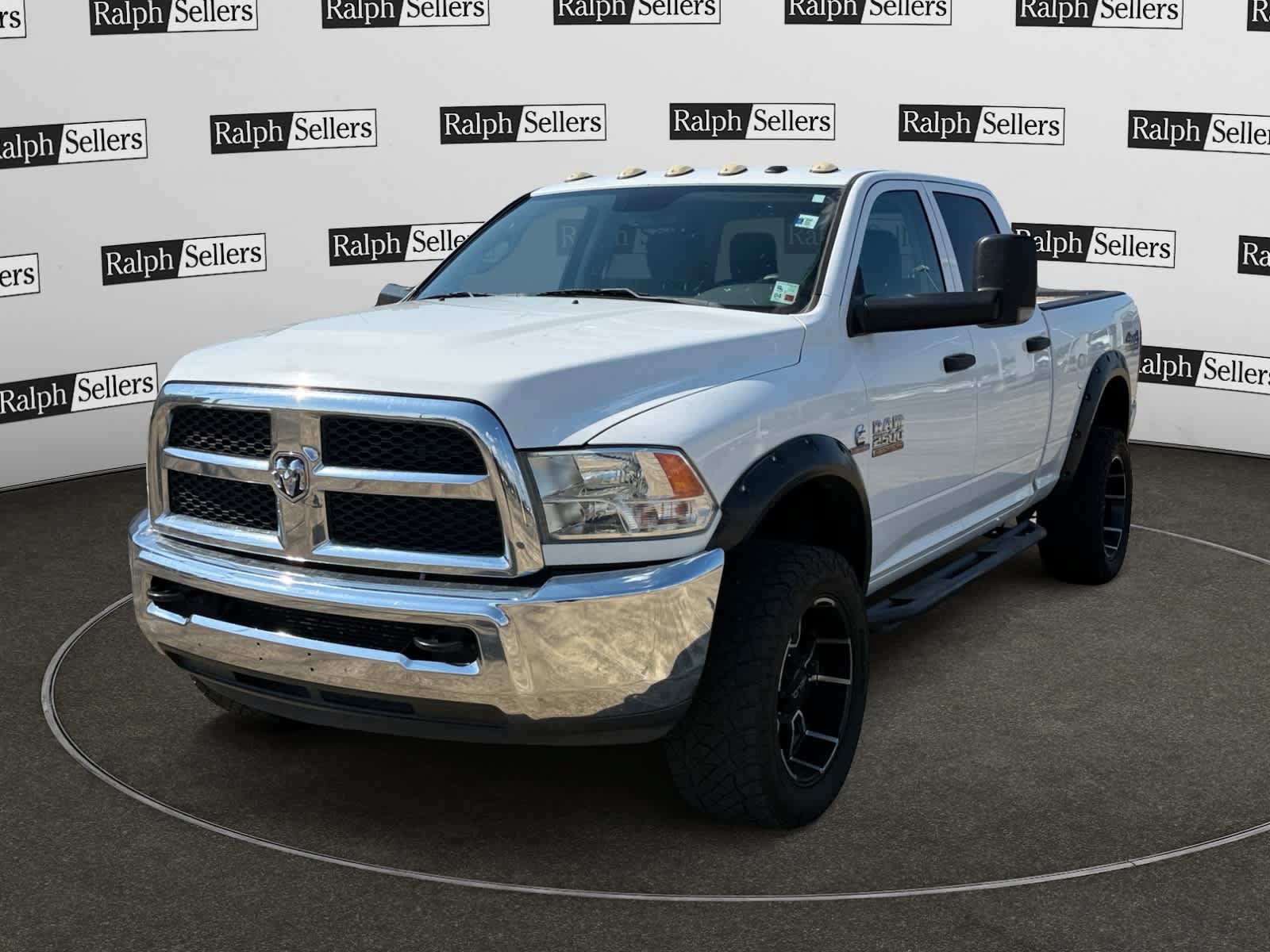 Used 2018 RAM 2500 Tradesman w/ Chrome Appearance Group AWD/4WD image 2
