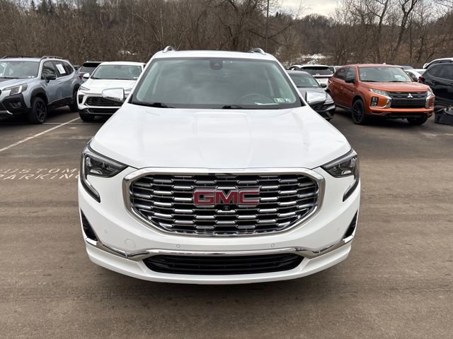 Used 2019 GMC Terrain Denali w/ Advanced Safety Package image 8