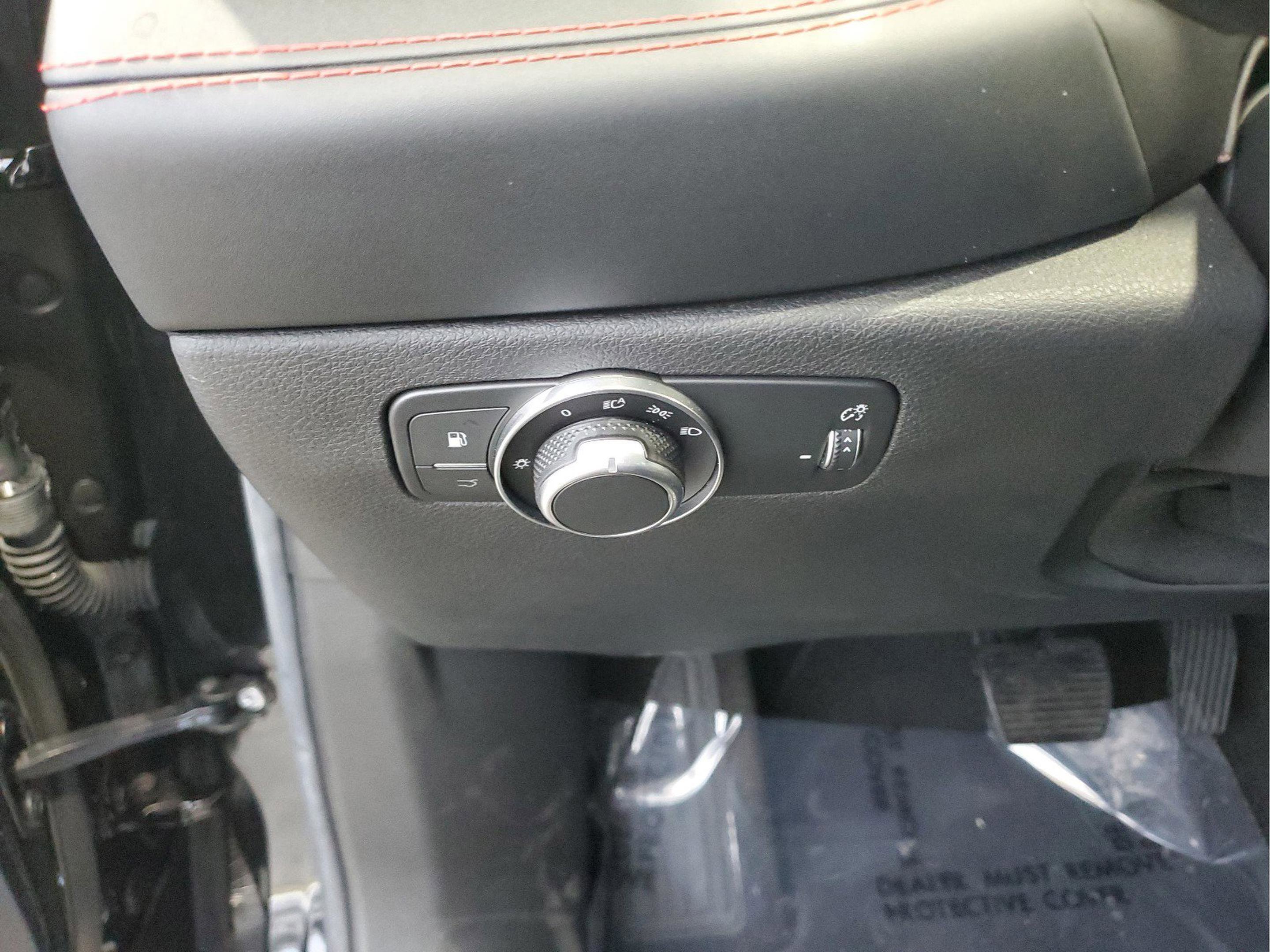 Used 2024 Dodge Hornet R/T Plus w/ Tech Pack Plus w/o Parking image 30