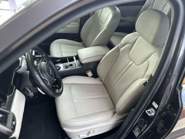 Used 2022 Kia Sorento EX w/ Panoramic Sunroof Package FWD image 12