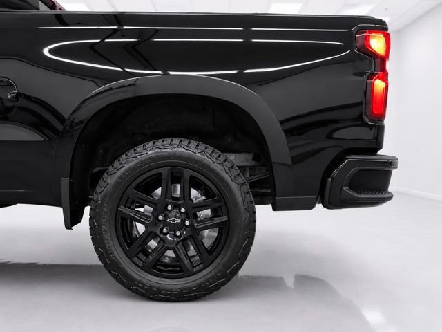 Used 2024 Chevrolet Silverado 1500 RST w/ Convenience Package II AWD/4WD image 9
