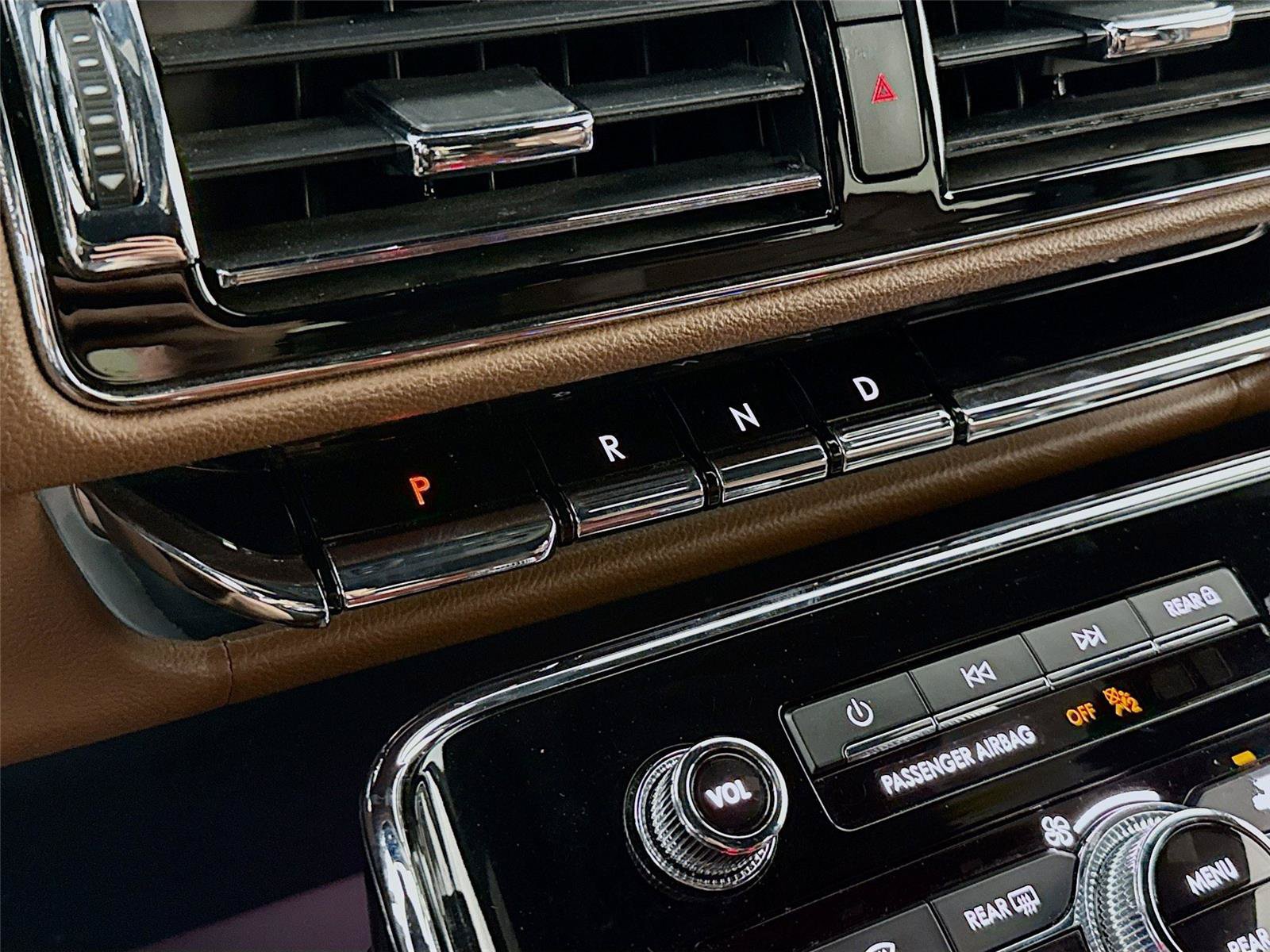 Used 2023 Lincoln Navigator Reserve AWD/4WD image 19