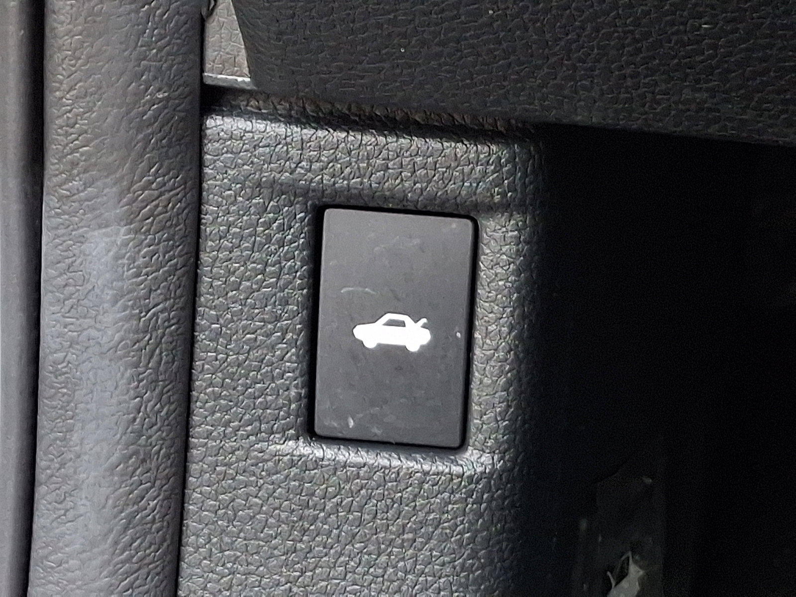 Used 2023 Honda Accord EX image 23