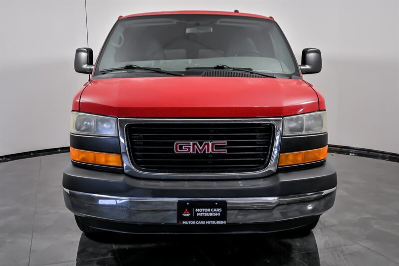 Used 2014 GMC Savana 1500 RWD image 4