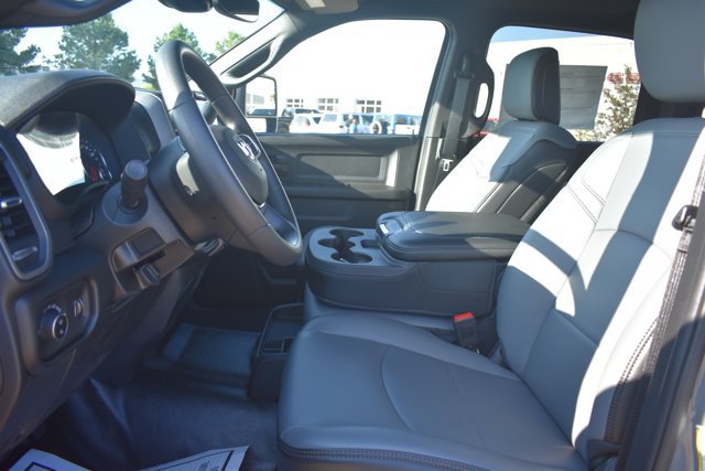 New 2027 RAM 2500 Tradesman AWD/4WD image 16