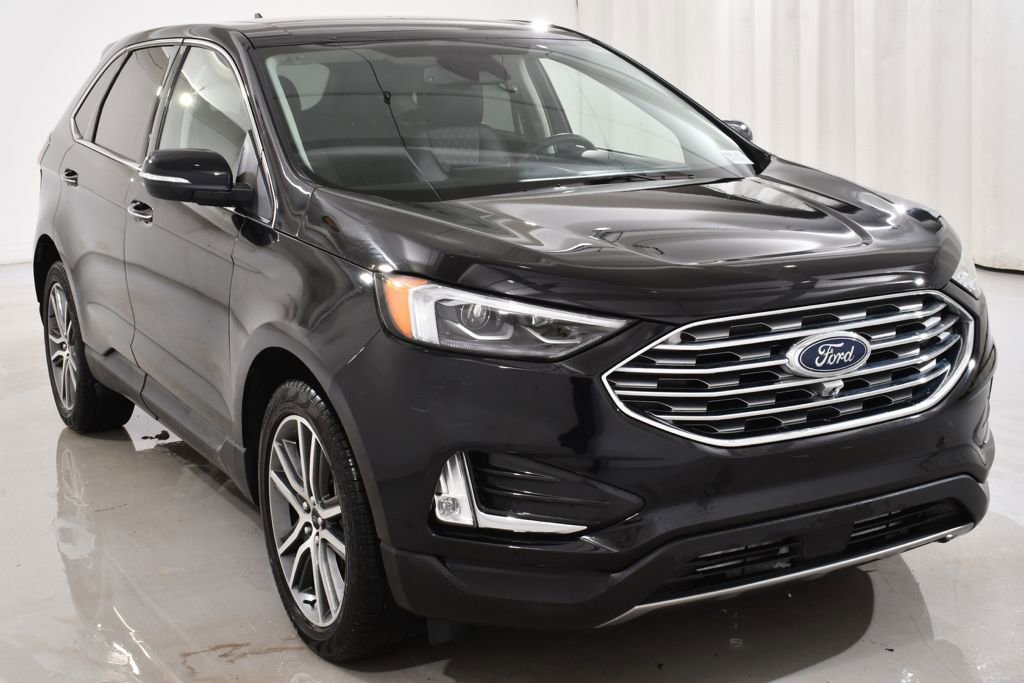 Used 2024 Ford Edge Titanium w/ Equipment Group 301A image 4