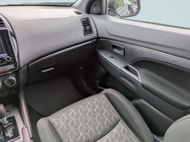 Used 2024 Mitsubishi Outlander Sport AWD image 18