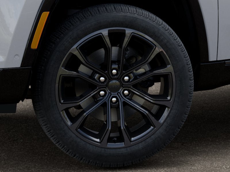 New 2026 Jeep Grand Wagoneer L Summit AWD/4WD image 36