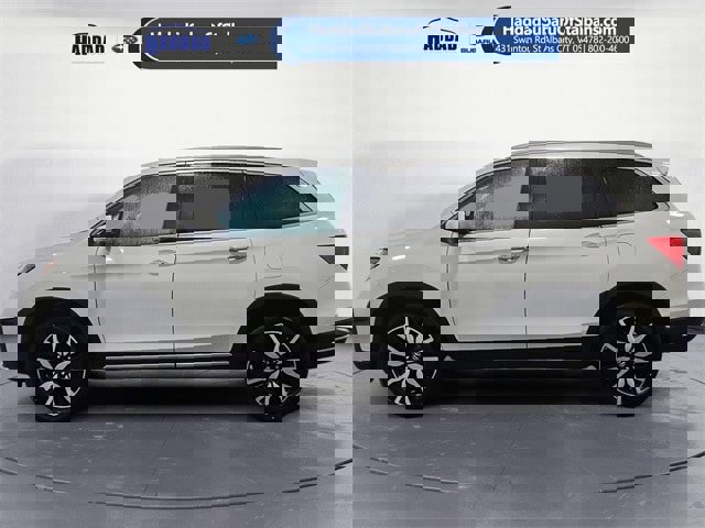 Used 2022 Honda Pilot Touring image 2