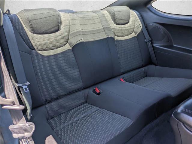 Used 2014 Hyundai Genesis 2.0T RWD image 16