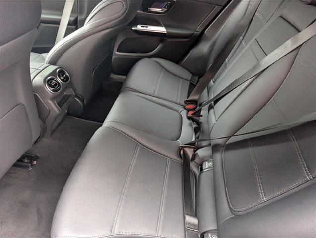 Certified 2026 Mercedes-Benz GLC 300 image 19