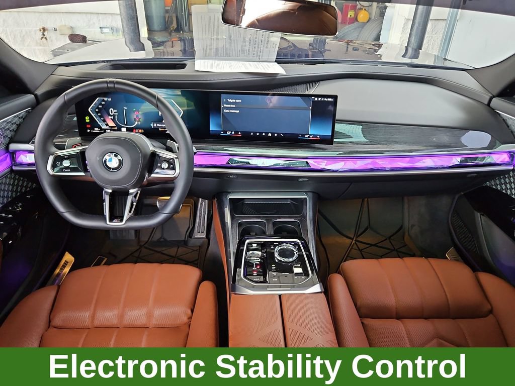 Used 2026 BMW 760i xDrive w/ Executive Package AWD/4WD image 9