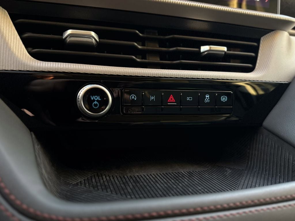 New 2026 Ford Explorer Active image 53