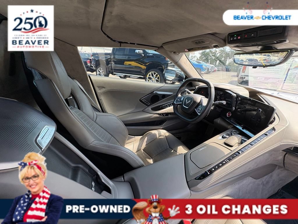 Used 2025 Chevrolet Corvette Stingray Premium Conv w/ Z51 Performance Package RWD image 26