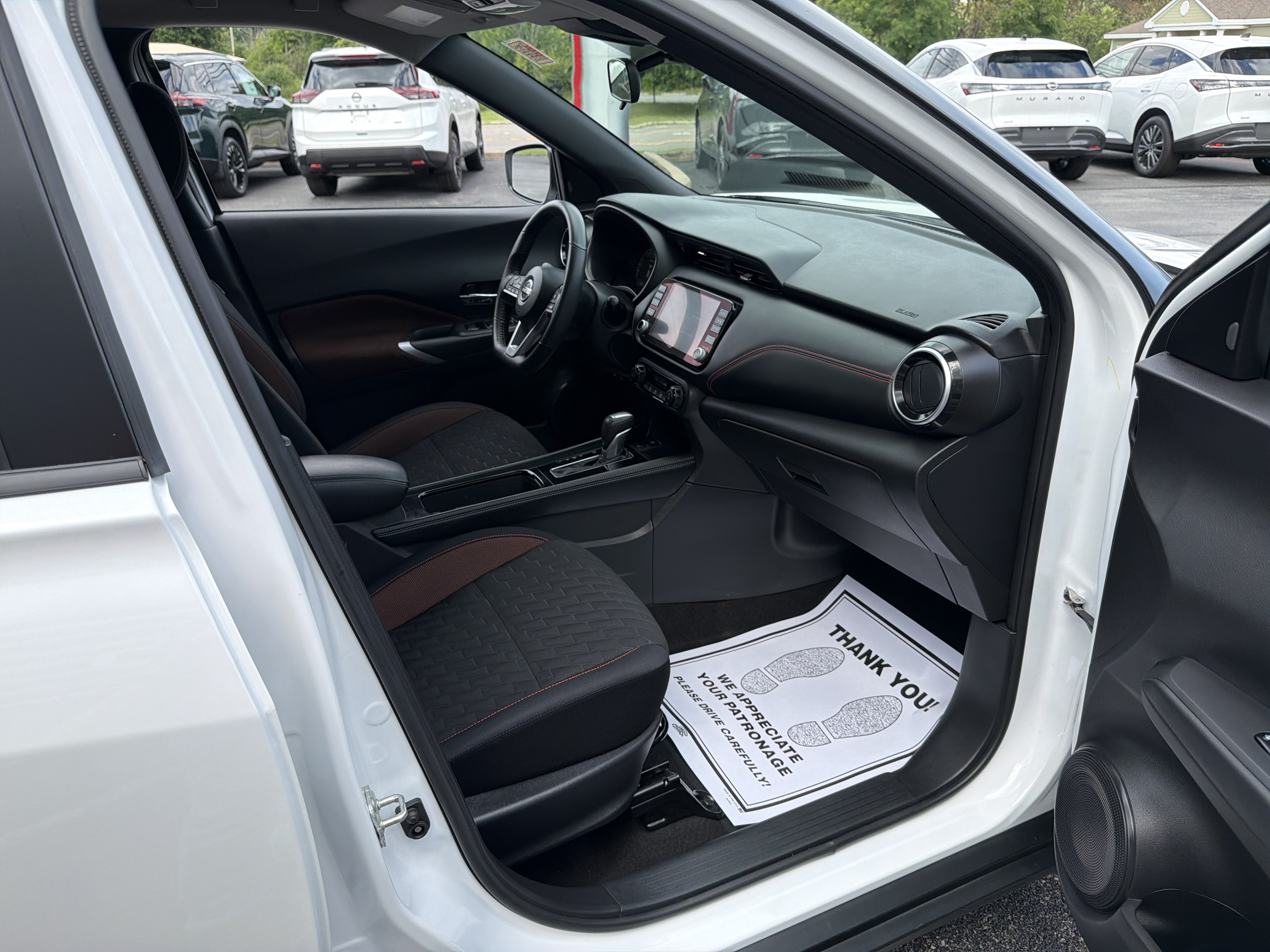 Used 2023 Nissan Kicks SR FWD image 10