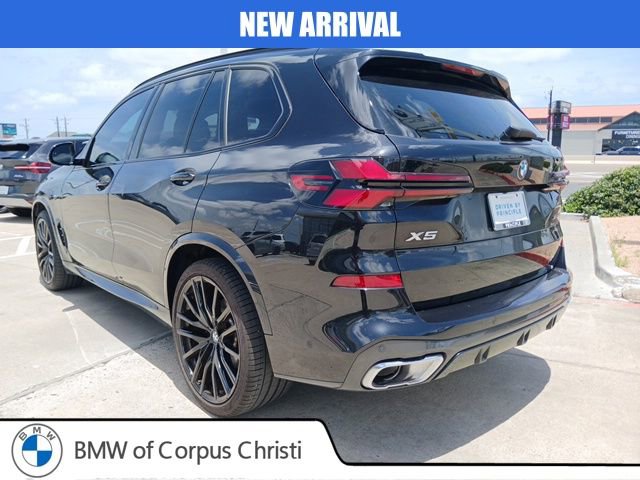 Used 2024 BMW X5 xDrive40i w/ M Sport Package AWD/4WD image 7