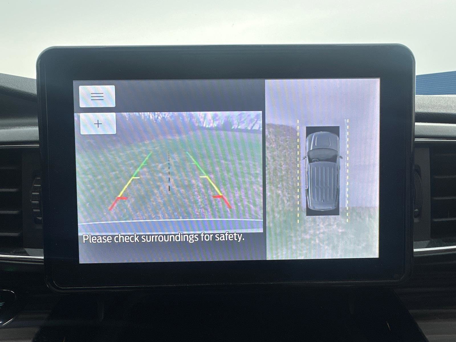 Used 2021 Ford Explorer Limited w/ Equipment Group 301A image 17