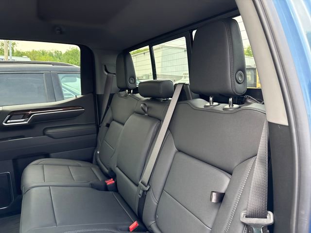 Used 2026 GMC Sierra 1500 Elevation w/ Elevation Premium Package AWD/4WD image 11