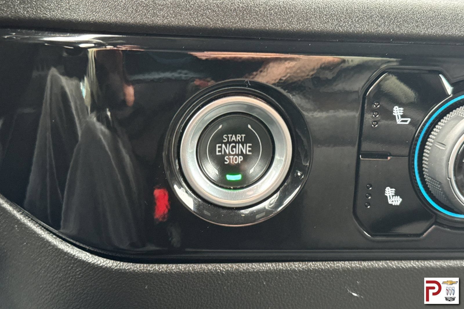 Certified 2022 Chevrolet Silverado 1500 RST AWD/4WD image 25