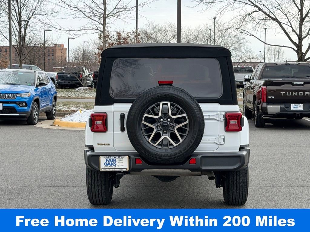 Certified 2024 Jeep Wrangler Sahara image 7