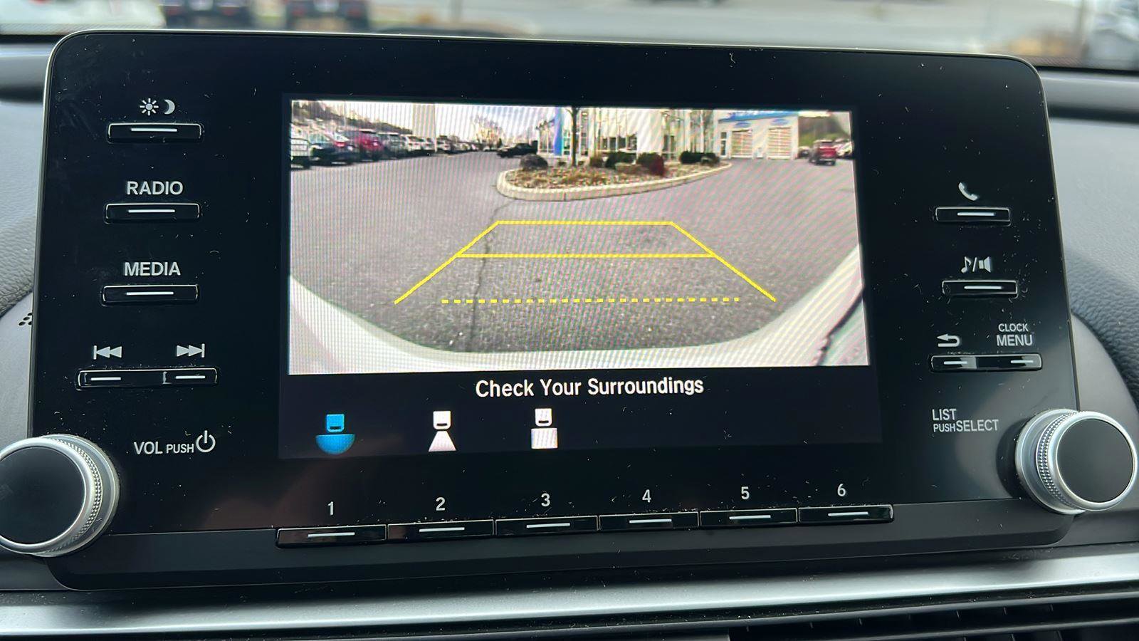 Used 2019 Honda Accord LX image 26