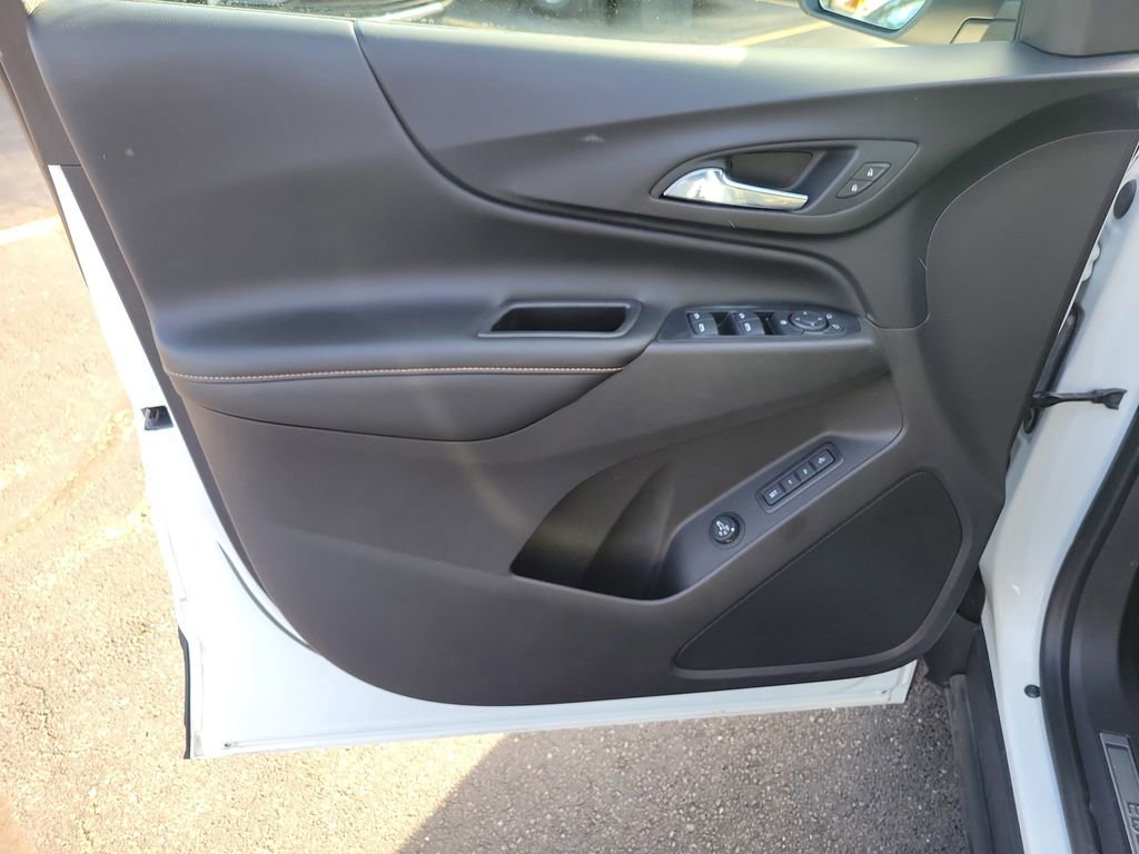 Used 2019 Chevrolet Equinox Premier FWD image 21