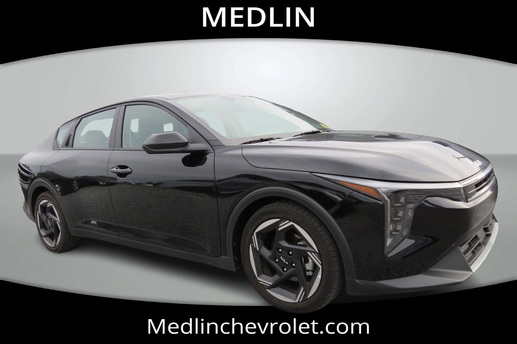 Used 2025 Kia K4 EX image 1