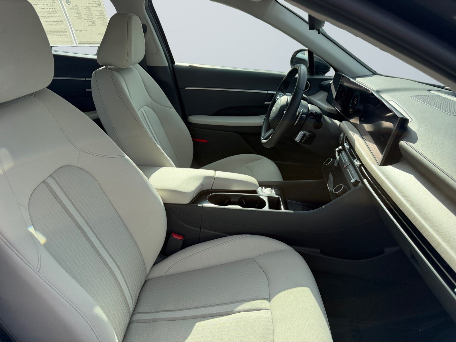Certified 2025 Hyundai Sonata SEL FWD image 18