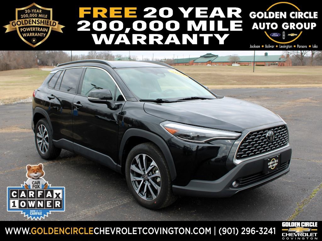 Used 2024 Toyota Corolla Cross XLE image 1