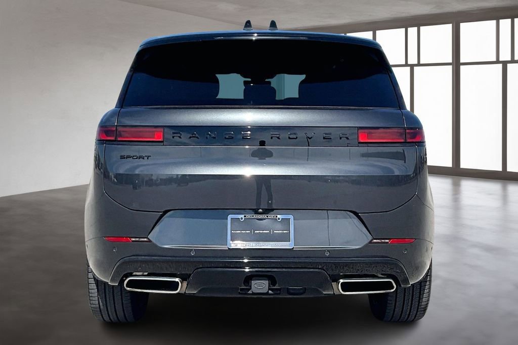 Used 2024 Land Rover Range Rover Sport Dynamic SE image 4