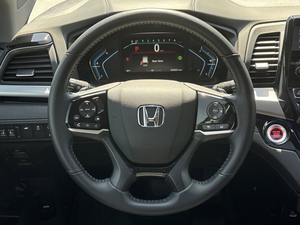 Used 2024 Honda Odyssey Touring image 23