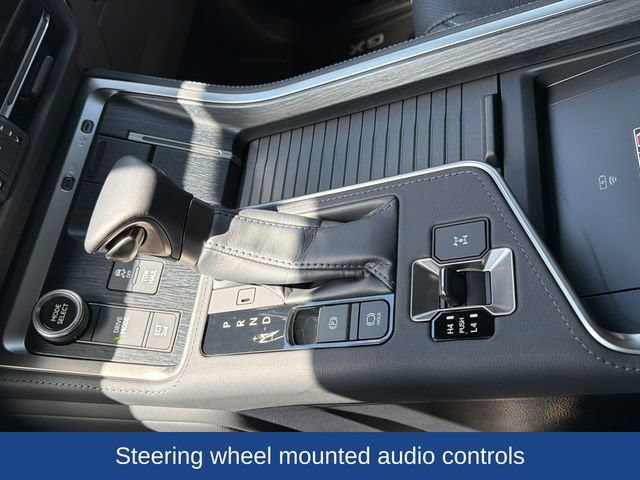 Used 2024 Lexus GX 550 w/ Cold Area Package AWD/4WD image 25