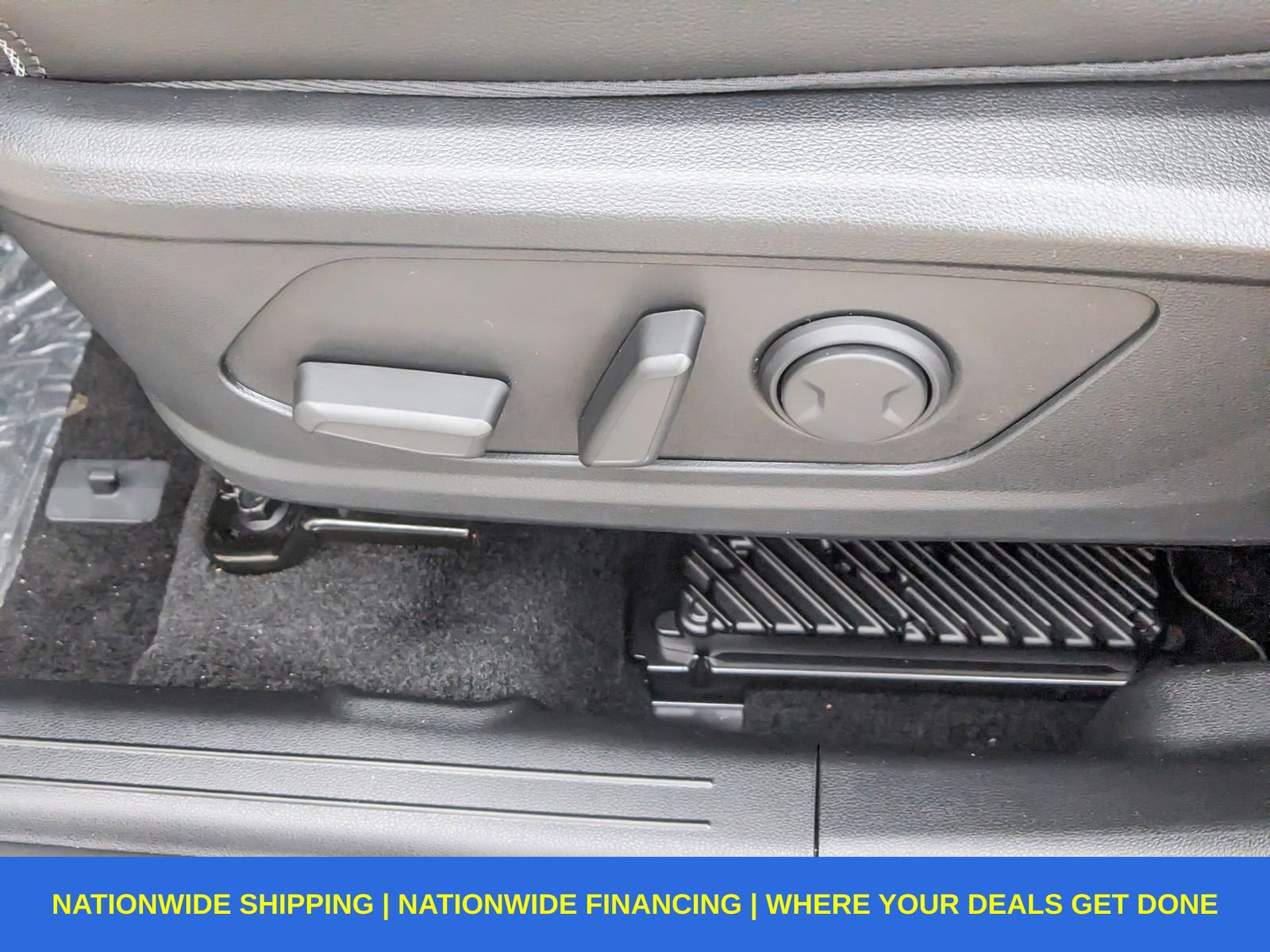 New 2025 Hyundai Tucson Limited image 26